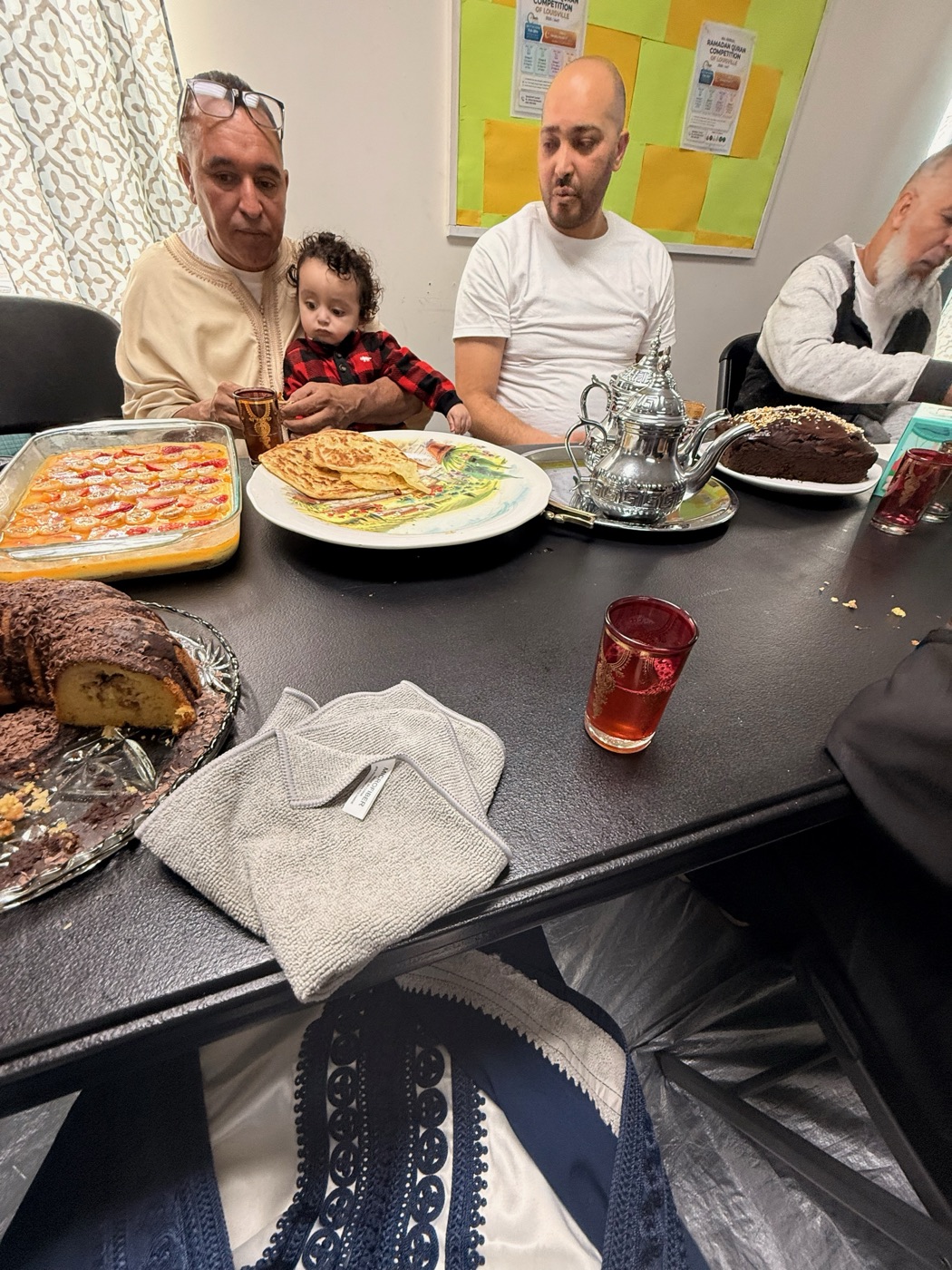 Community meal at Alnur Masjid